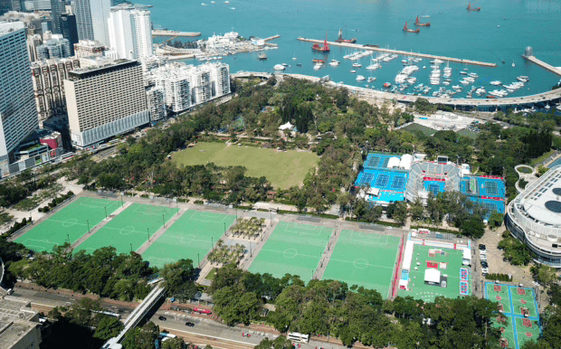 香港慢跑天堂:10大公園步道全攻略,帶你發現城市中的運動綠洲 - 快去跑 運動雜誌 你是否正在尋找香港適合運動的好去處?無論是想要慢跑或是健走,香港其實擁有許多風景優美、設施完善的公園與步道。今天就為大家精選10個最佳運動地點,讓你輕鬆展開健康生活! 客製 - 快去跑 運動雜誌 香港慢跑天堂:10大公園步道全攻略,帶你發現城市中的運動綠洲